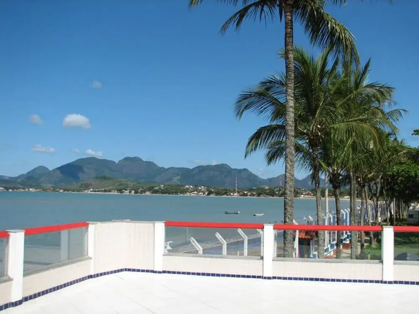 Costamares Pousada & Camping