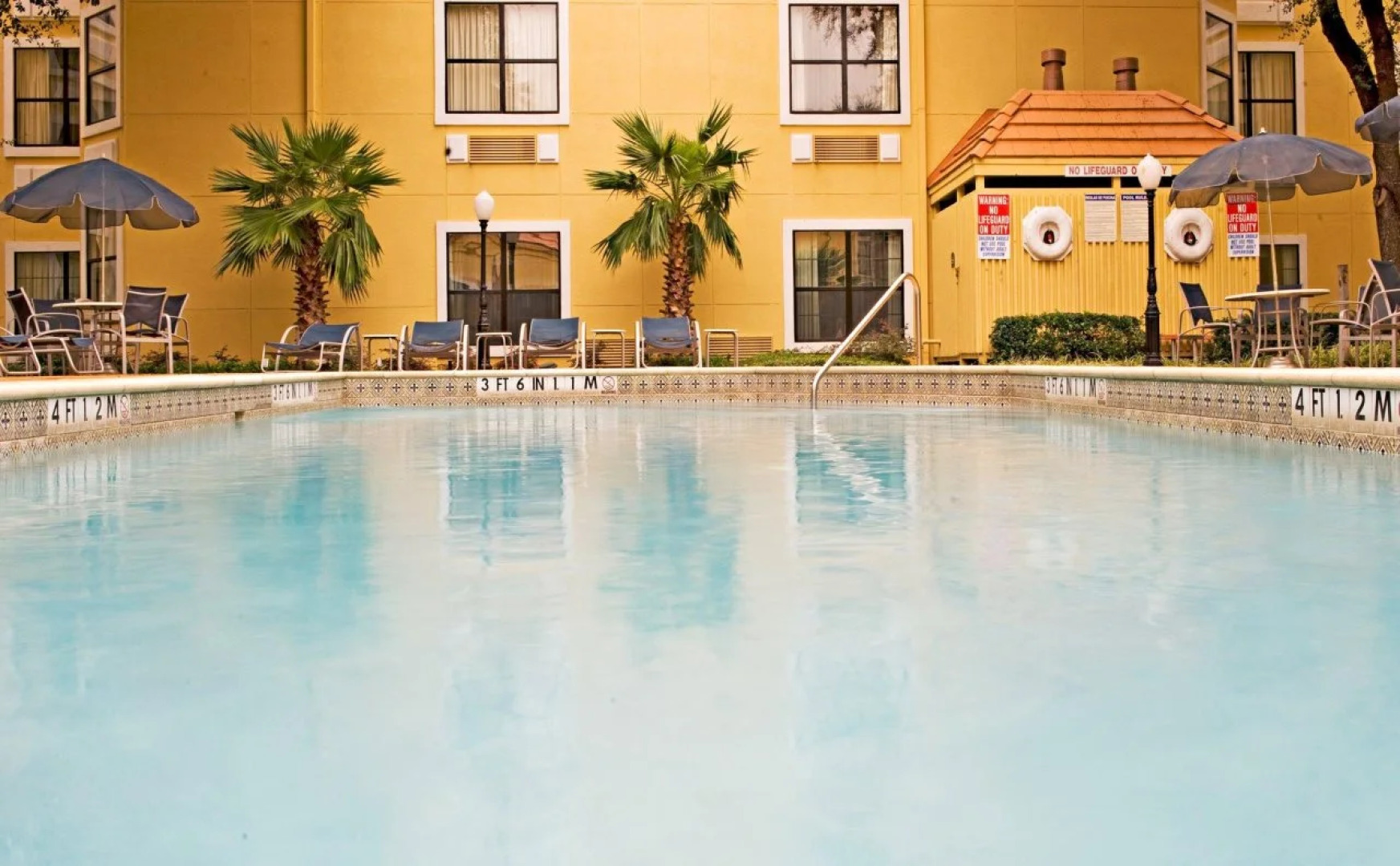 Holiday Inn Express & Suites Irving Dfw Airport North by IHG