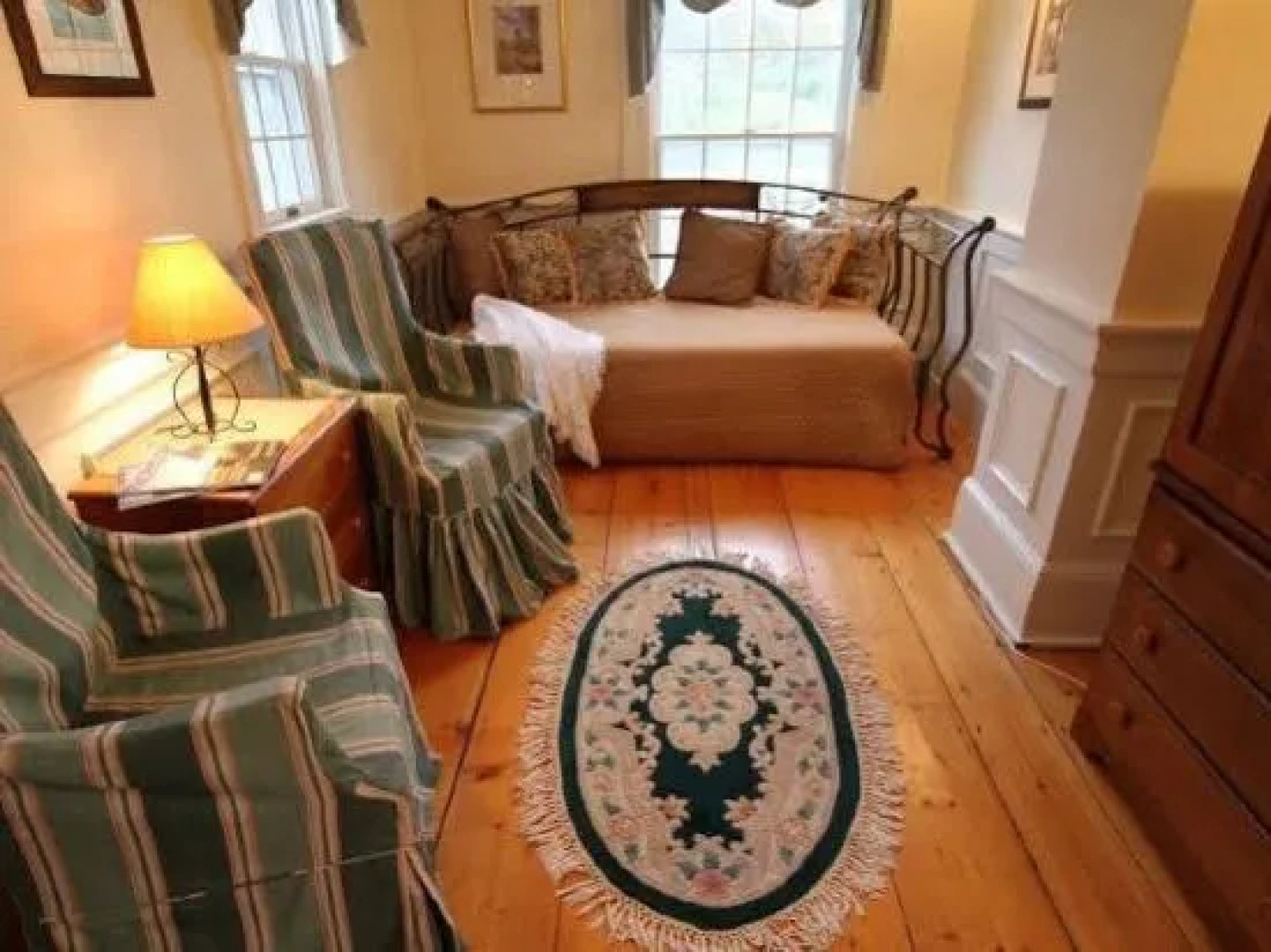 Youngtown Inn & Restaurant