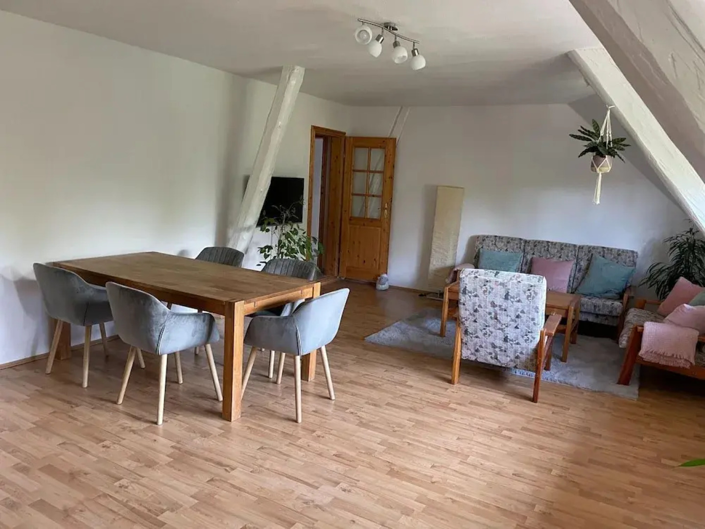 Krusenhagen Apartment With Garden