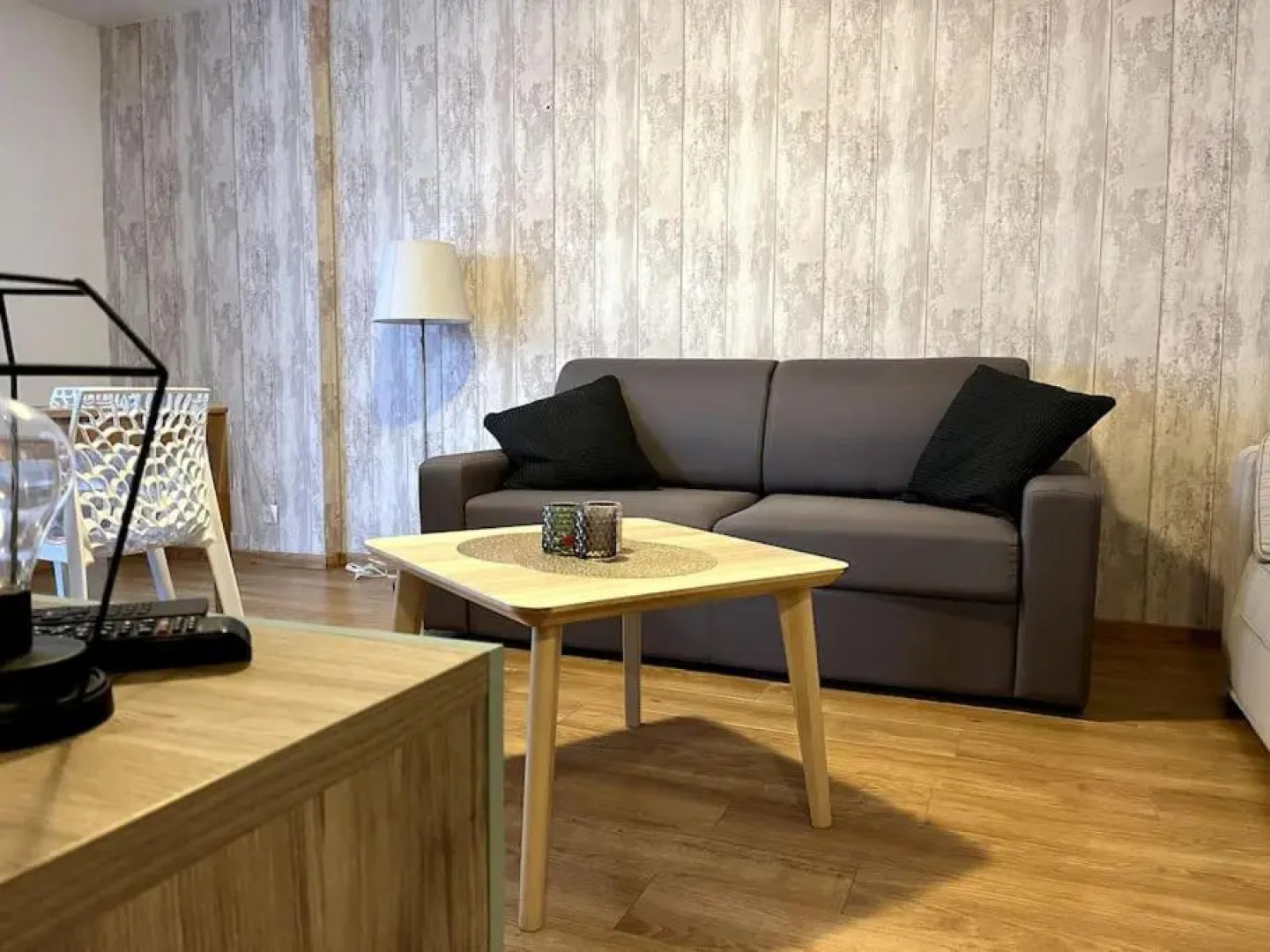 Au 96 - 4 pers - Aux portes de Lille - 3 min Métro Lomme Lambersart