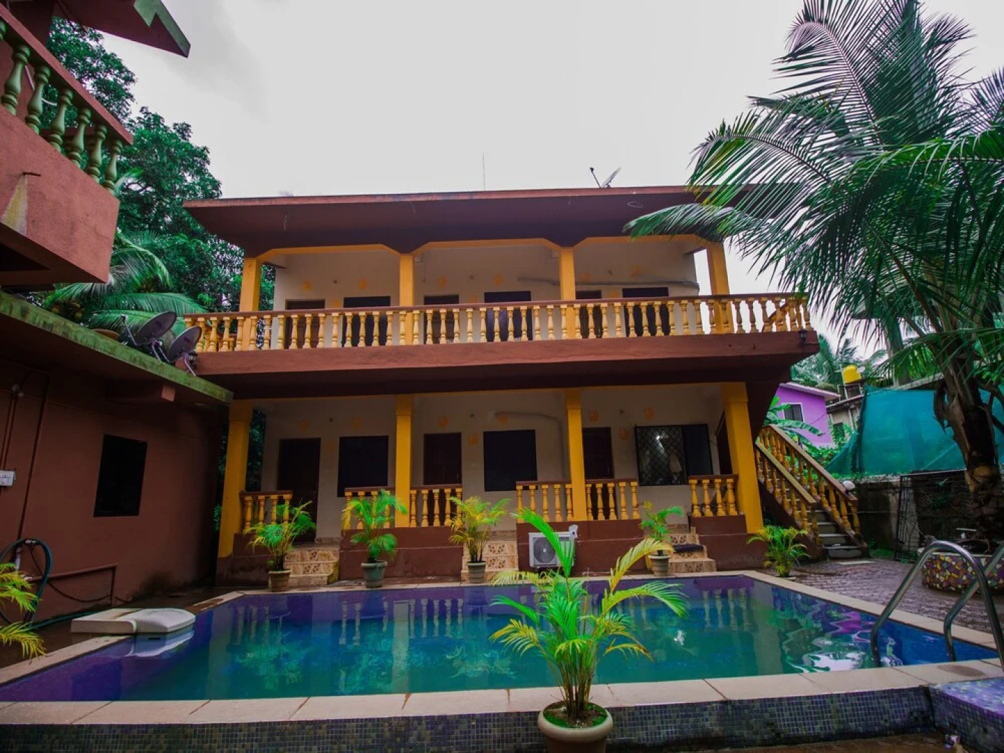 OYO 17094 Home Pool View Studio Uddo Beach