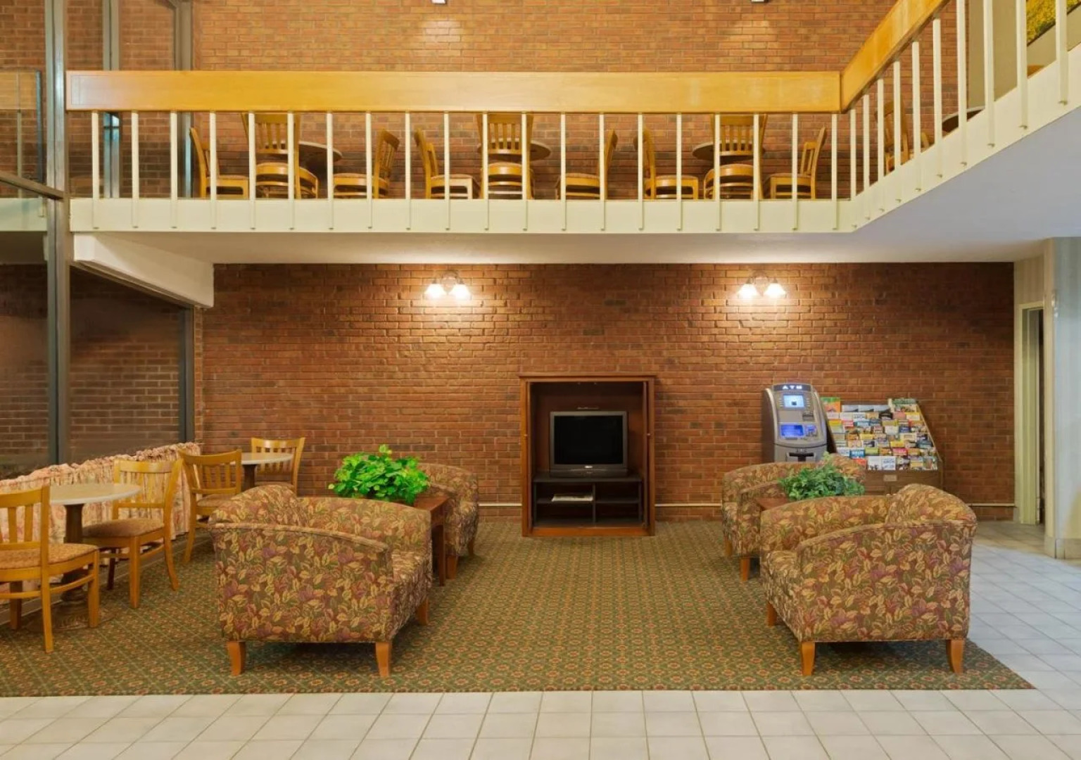 Travelodge Diamond Inn