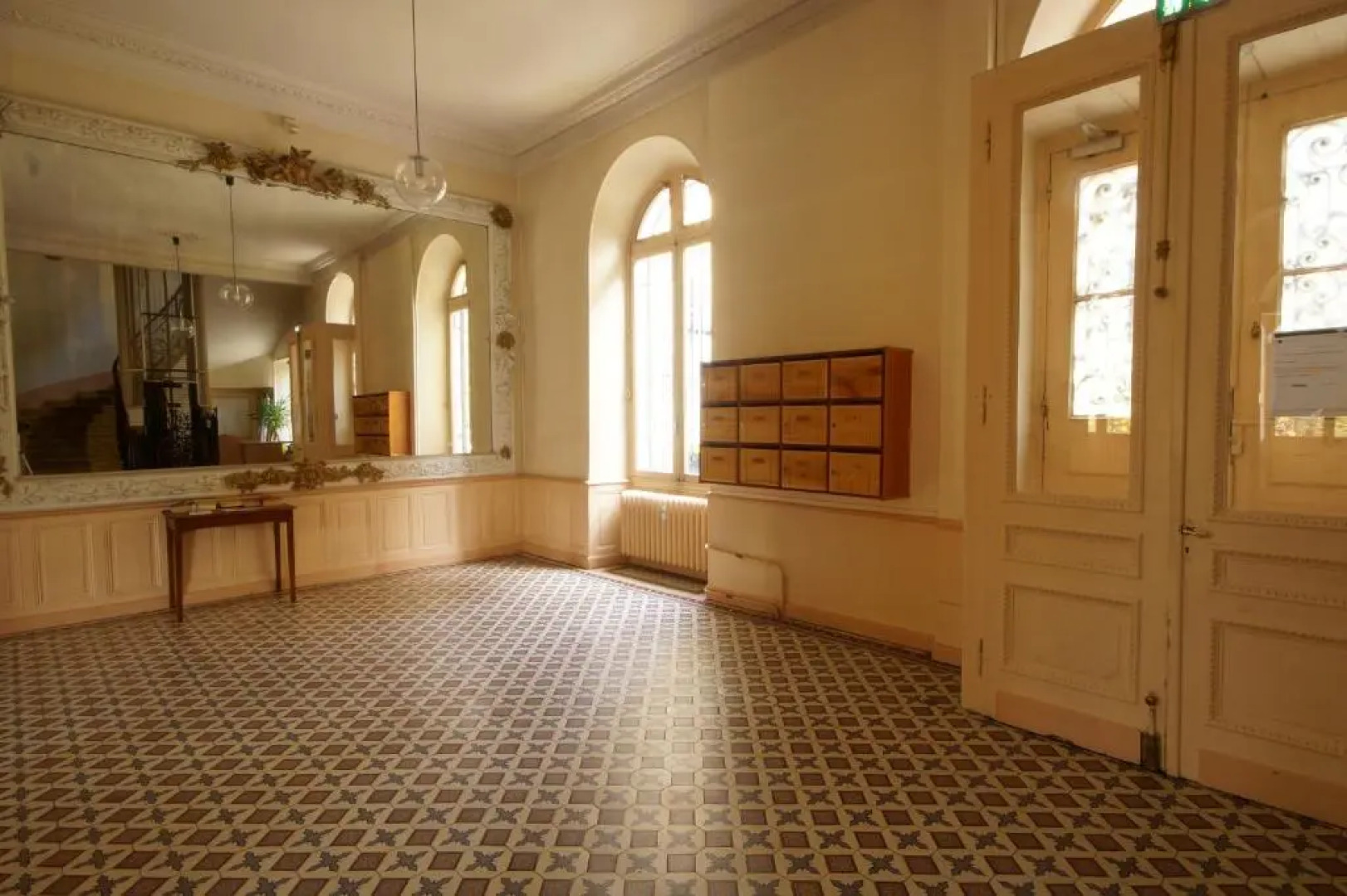 Studio 3 étoiles le 102, Aix les bains centre Thermes Palace le Beau Site