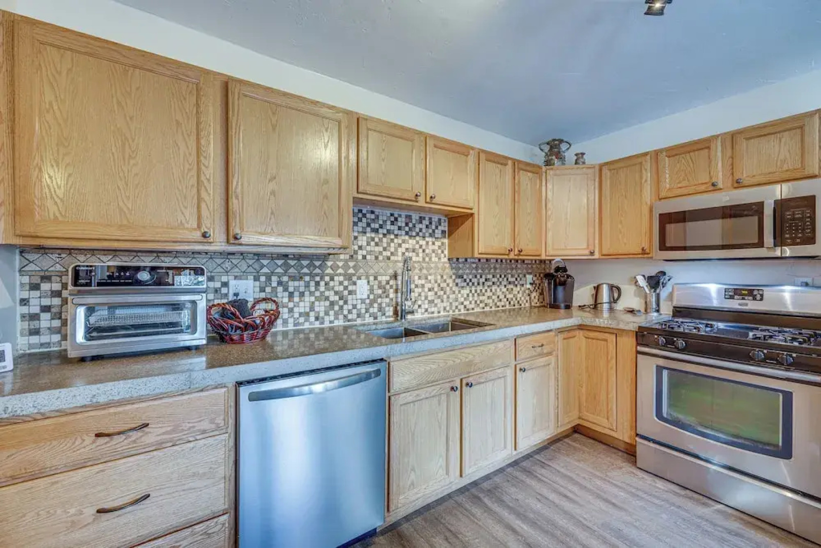 Pet-friendly Florissant Cabin w/ Fire Pit!