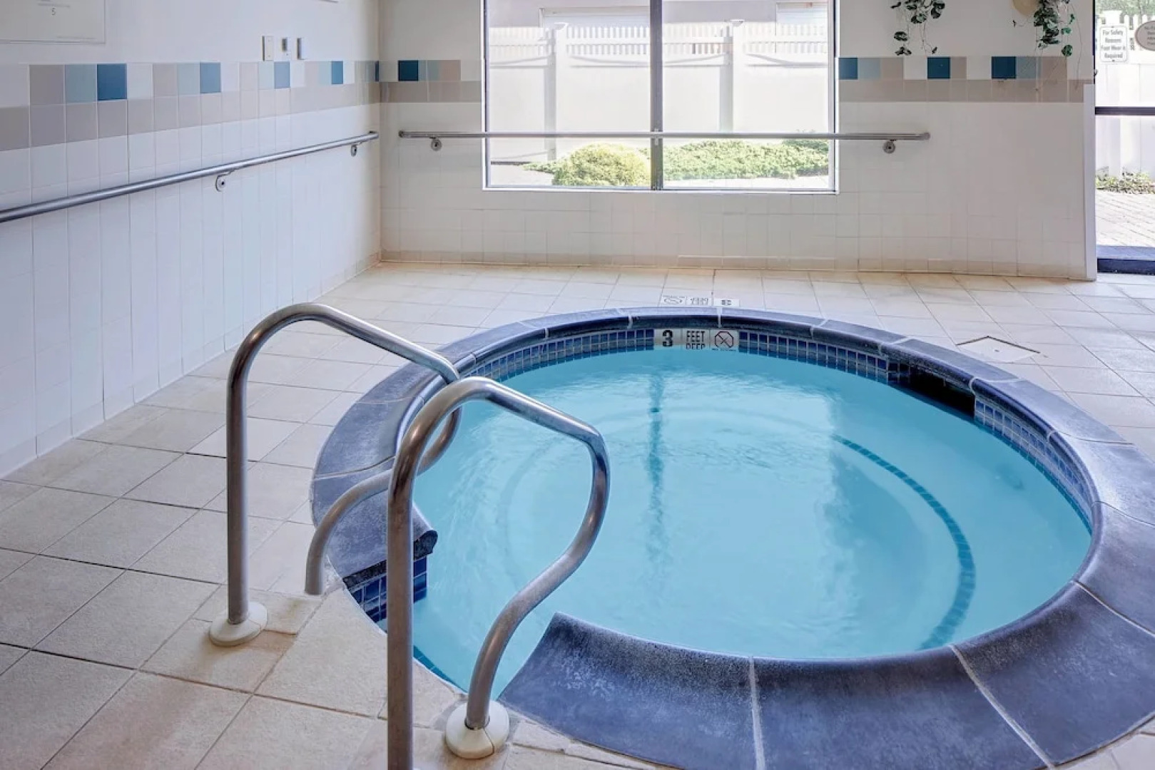 Courtyard Long Island MacArthur Airport