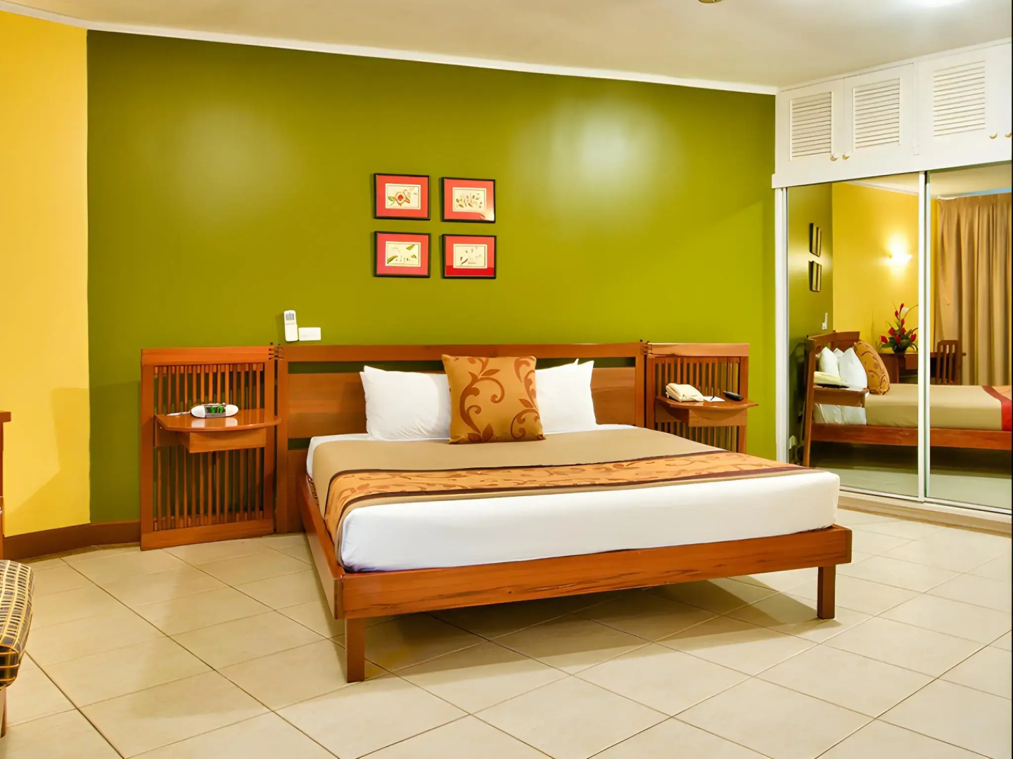 Tanoa International Hotel
