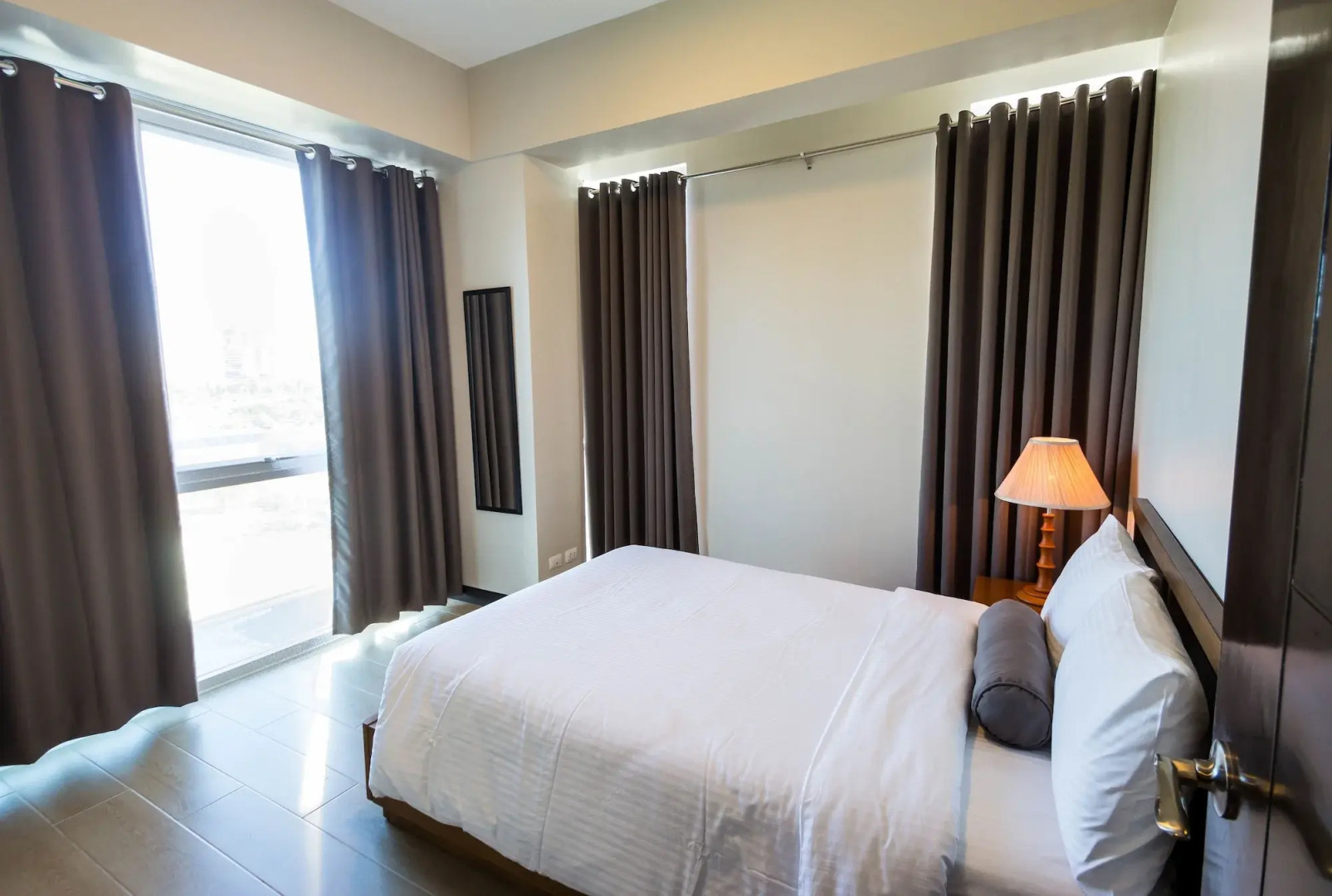 CSuites at 8 Newtown Residences
