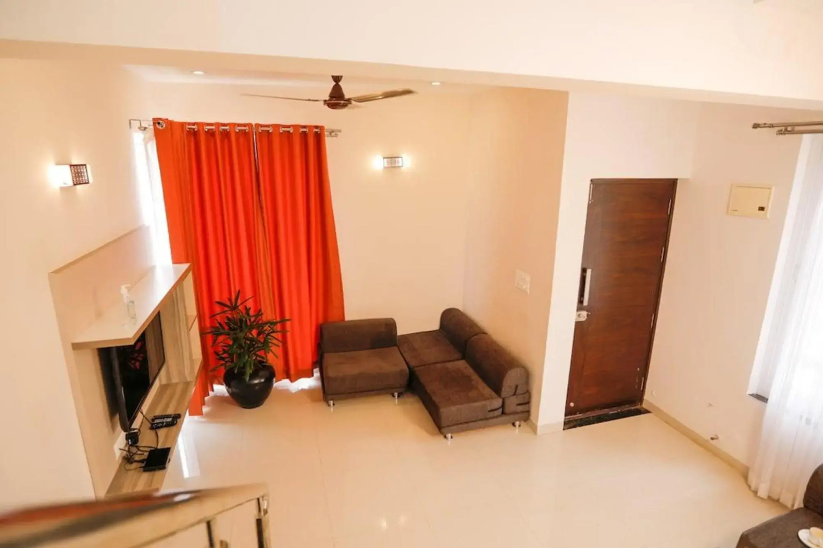 White Mist By Happy Retreats