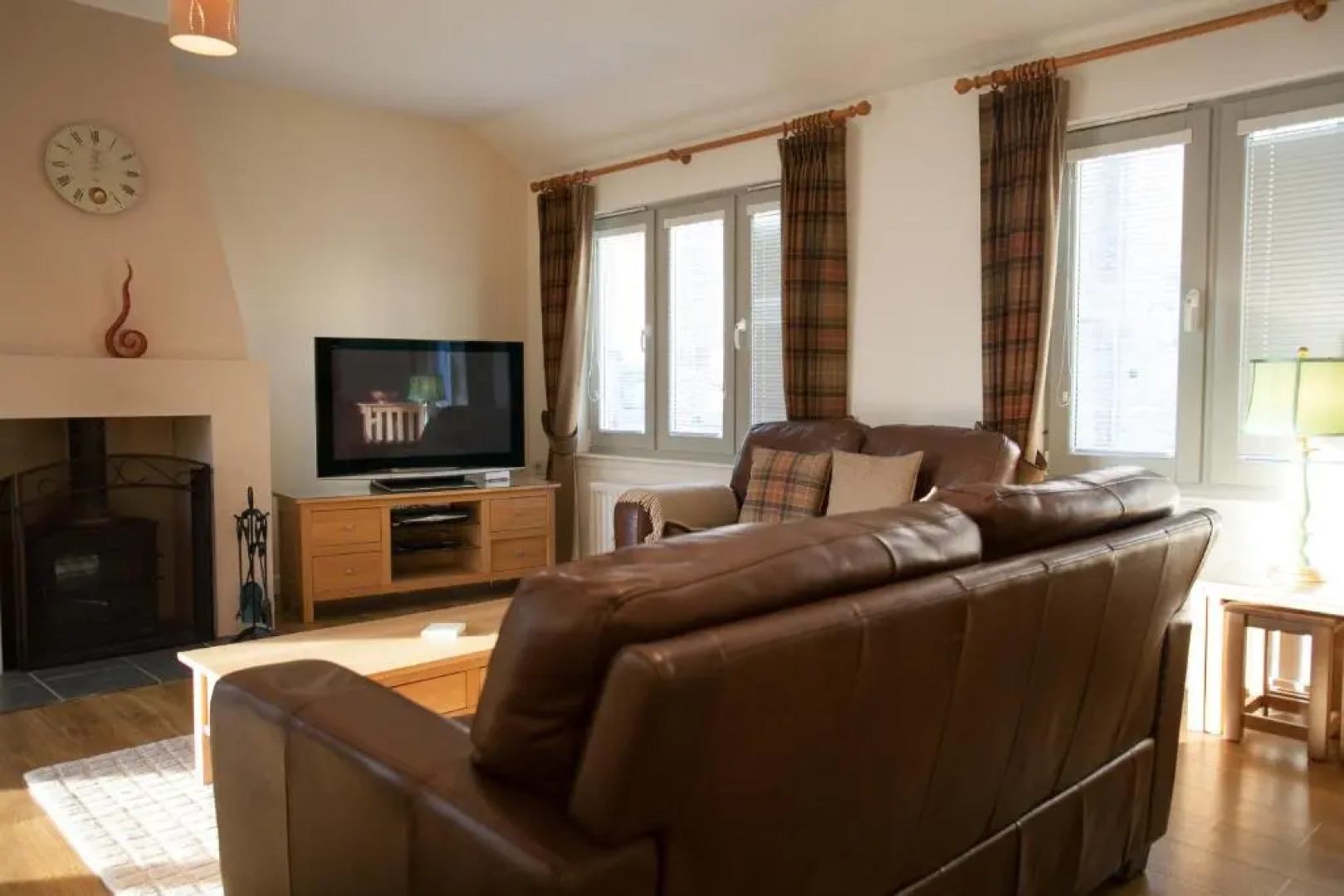 Loch Ness Abbey Cottages