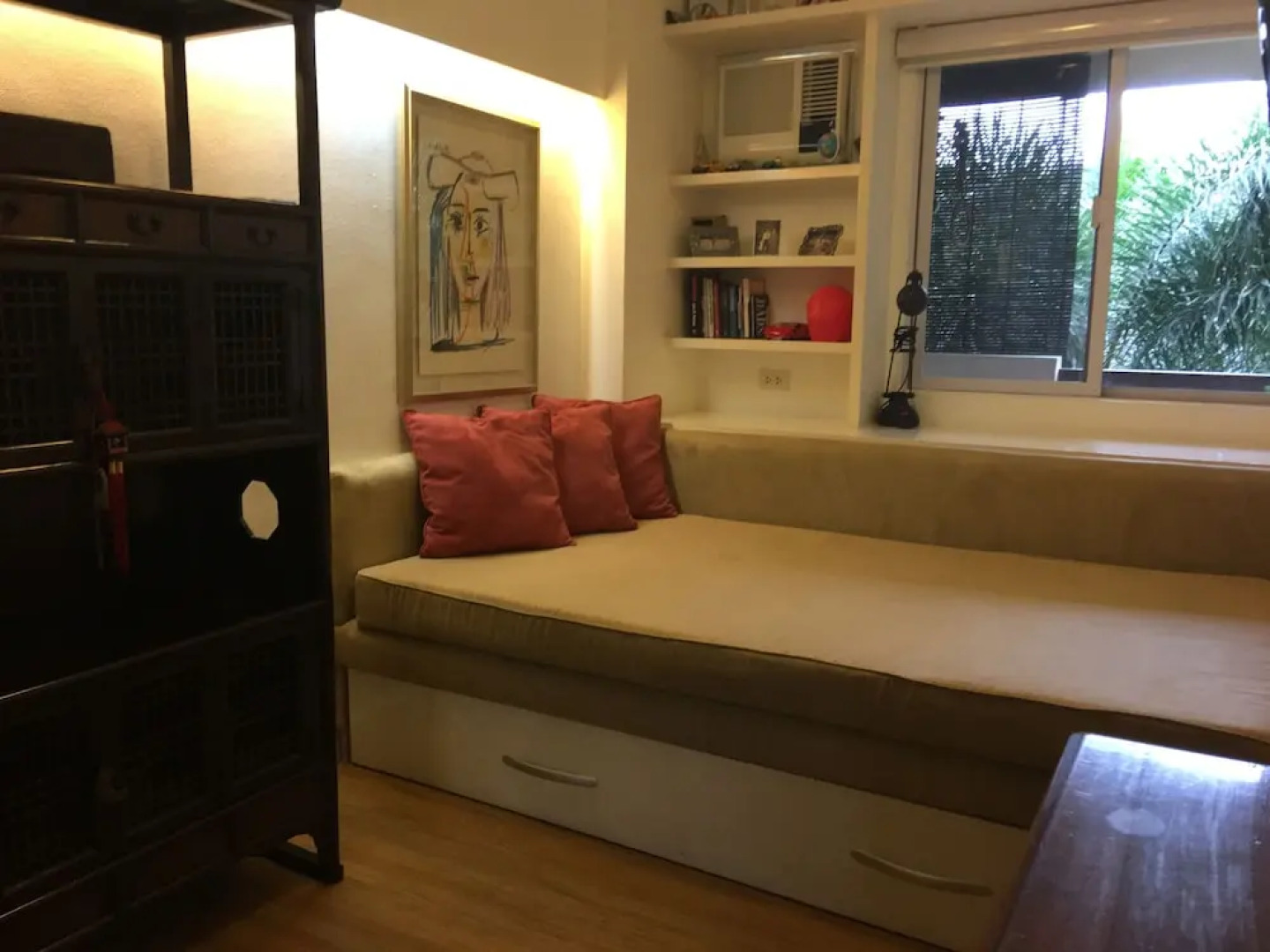 jKSUITES Manila Condos