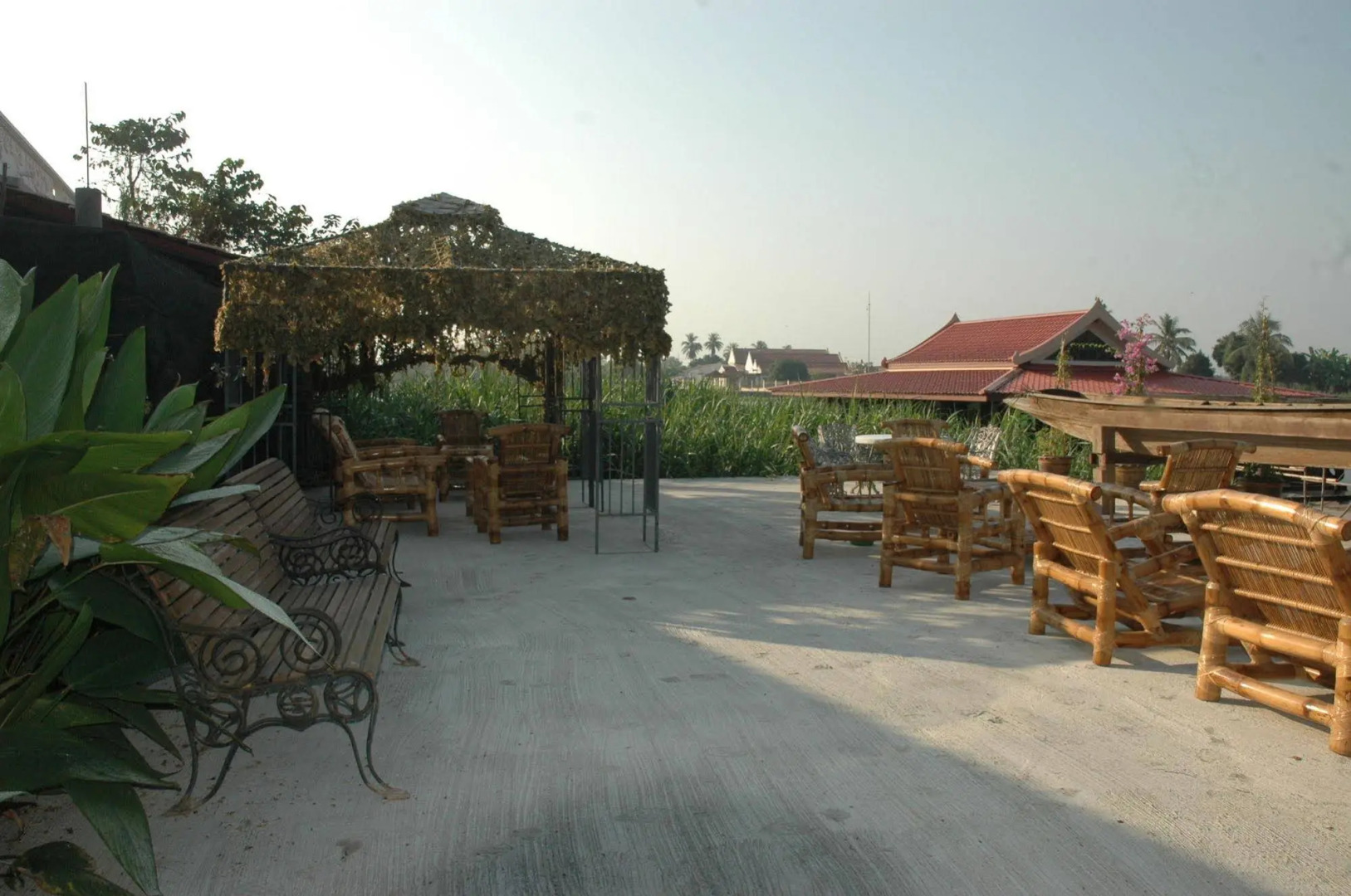 Momchailai River Retreat