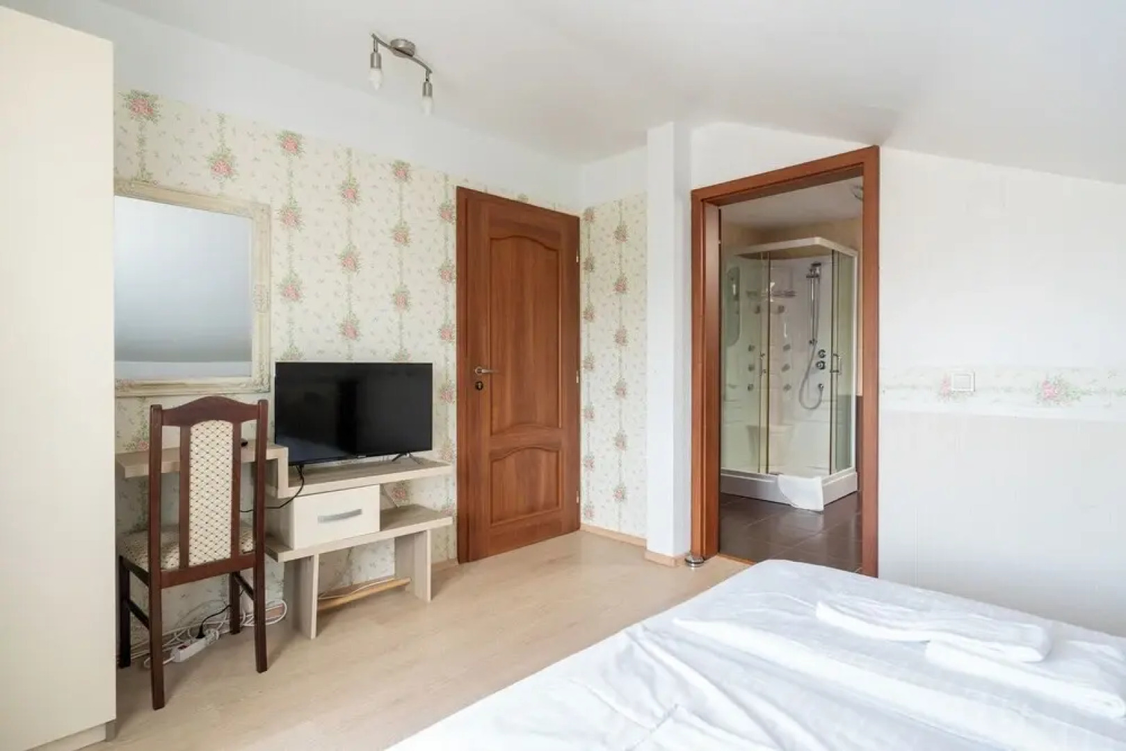 Faraway Aparthotel near Airport