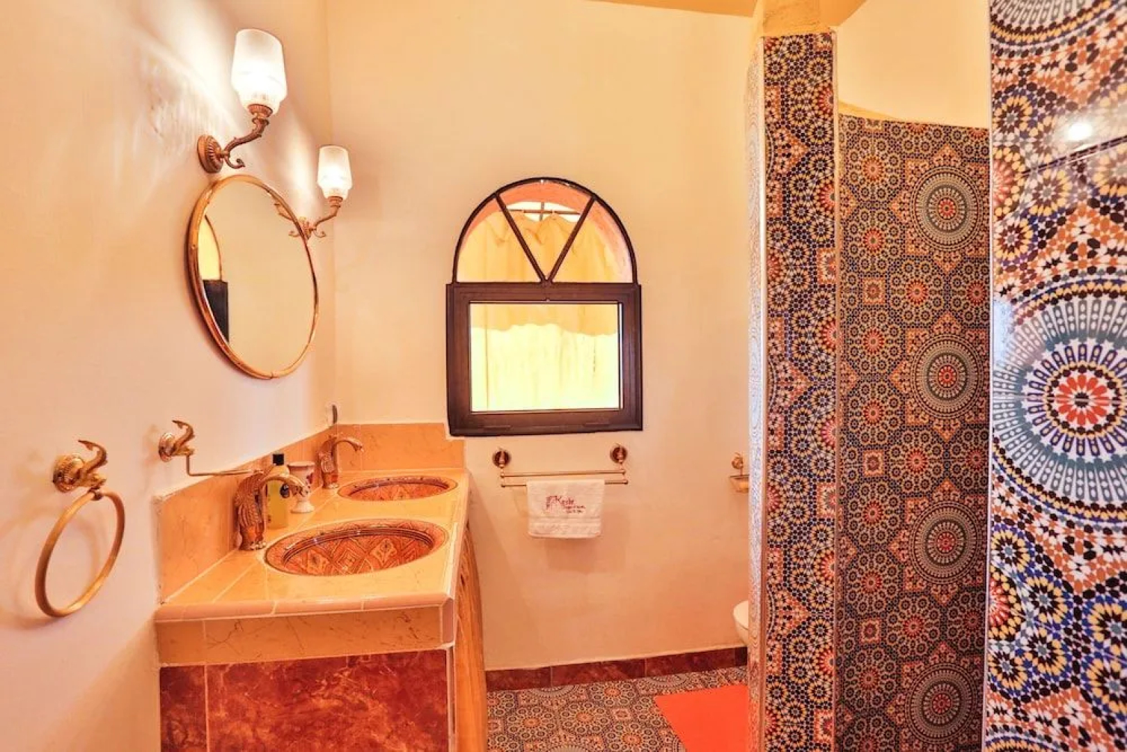 Maison kasba bonheur & bien être