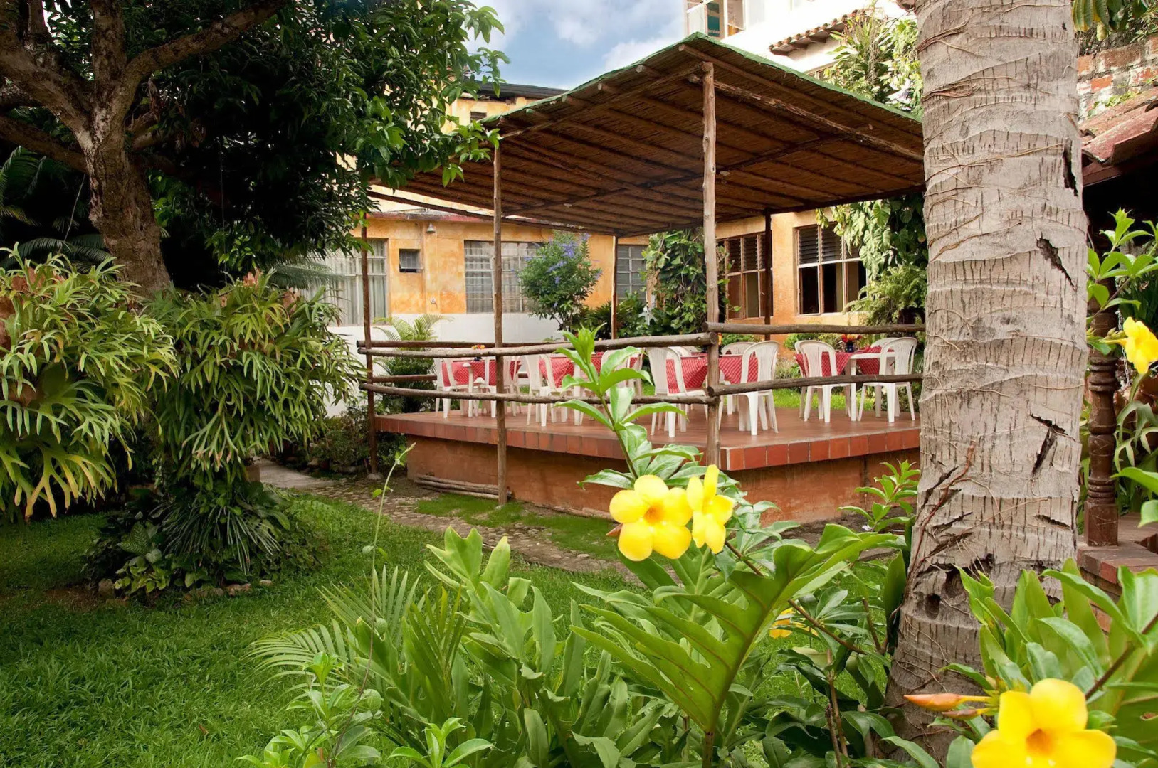 Hotel Colonial Plaza