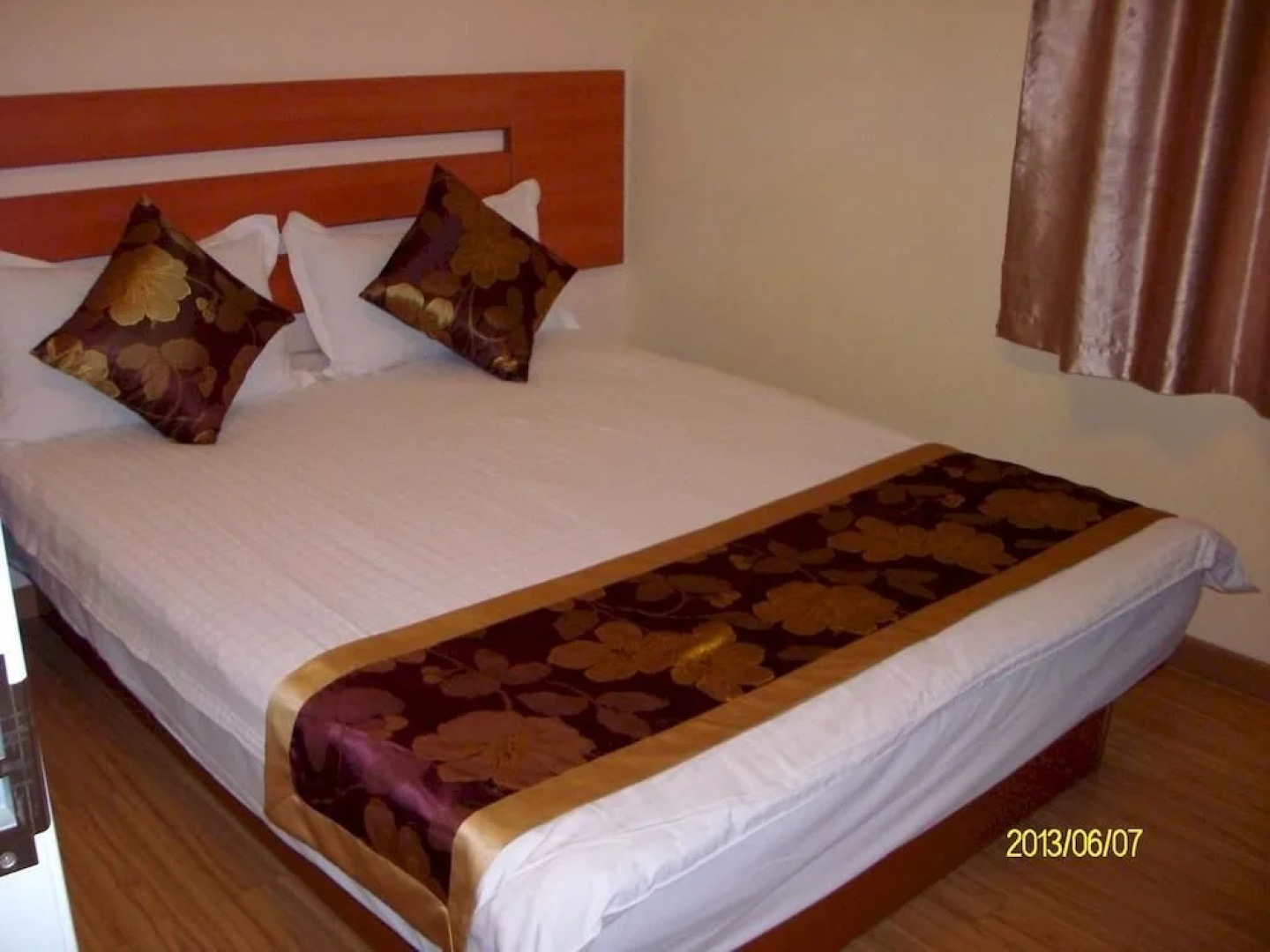 Tiandi Renhe Business Hotel