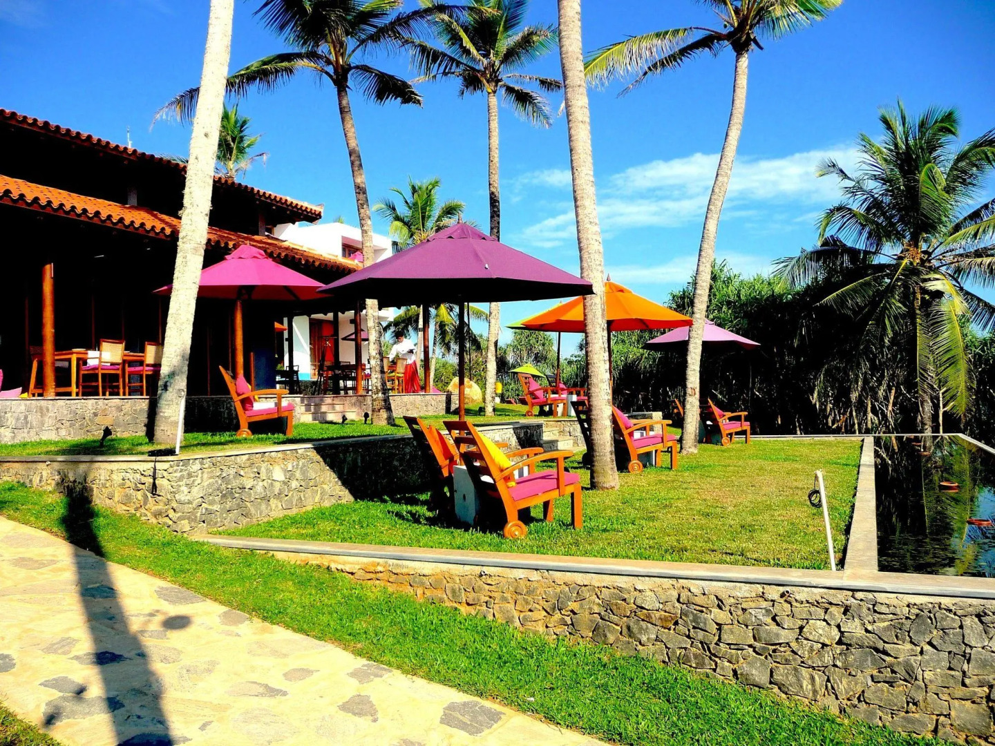 UTMT - Underneath The Mango Tree Spa & Beach Resort