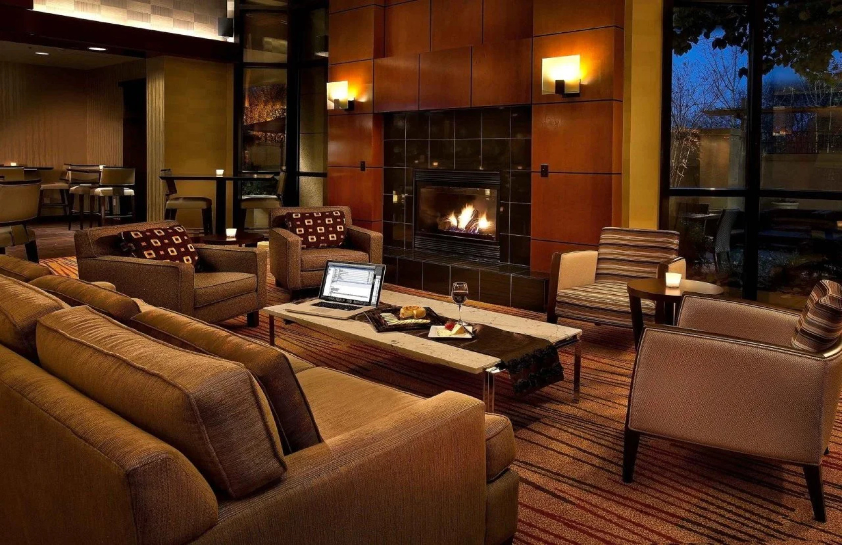 Courtyard by Marriott Seattle Sea-Tac Area