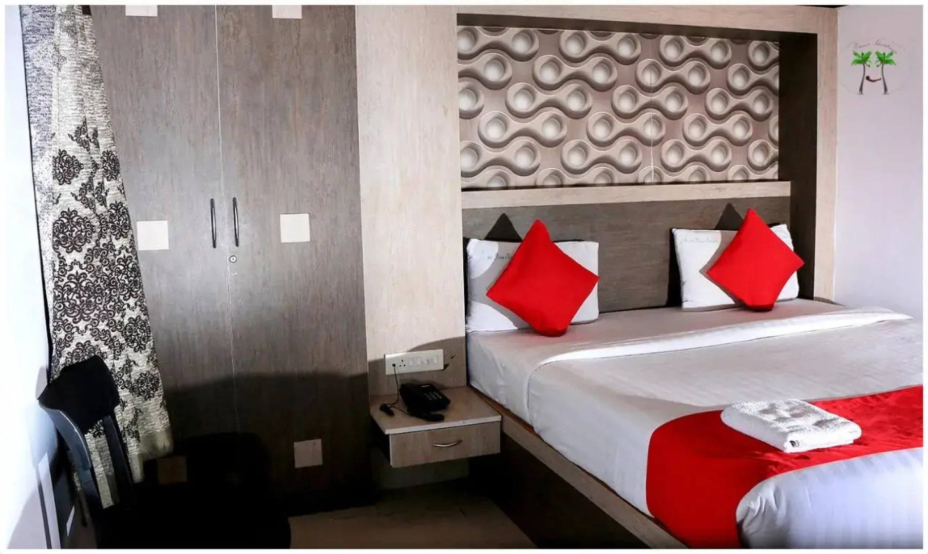 Red Carpet Residence