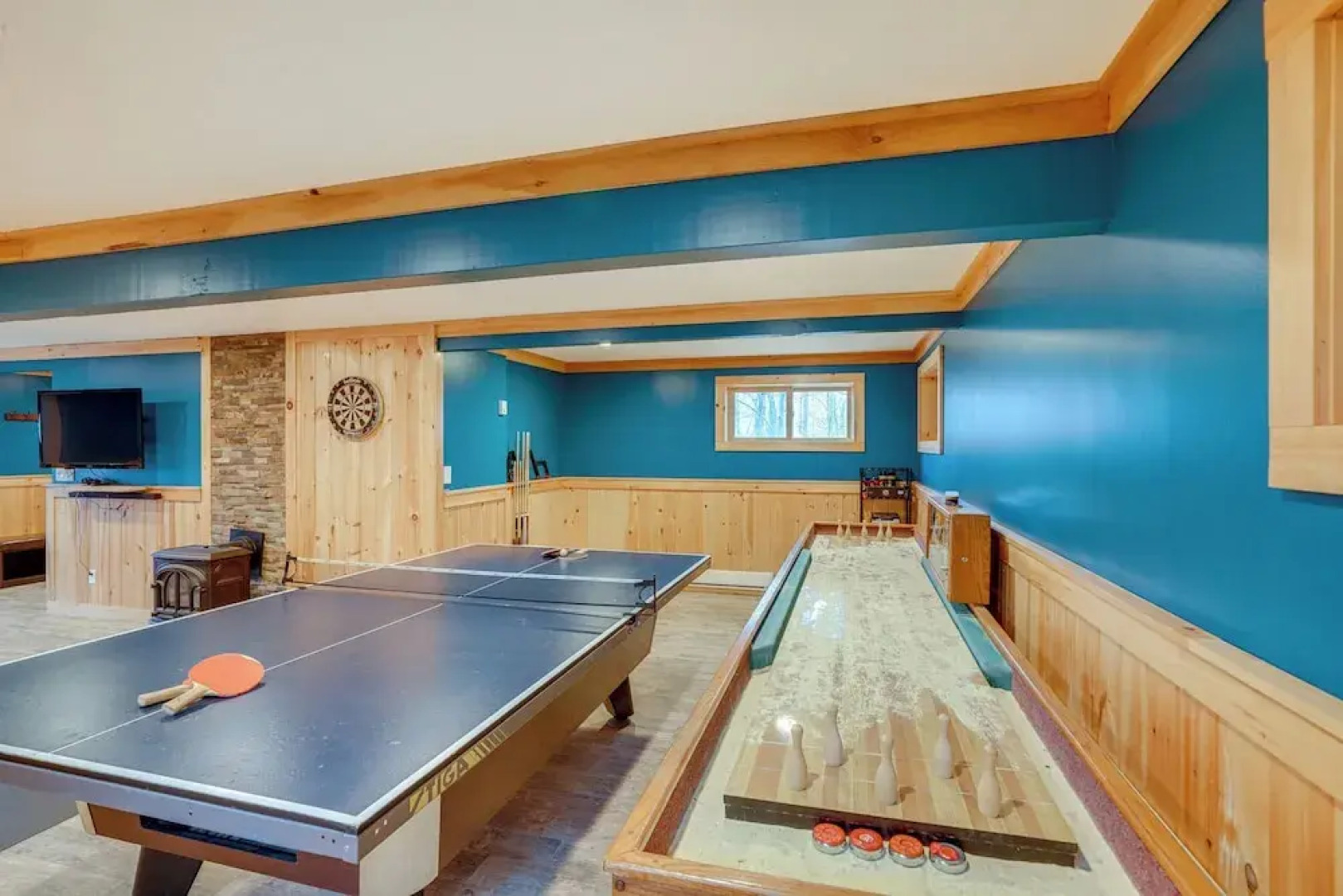 Hunter Mountain Home w/ Game Room: 1 Mi to Skiing!