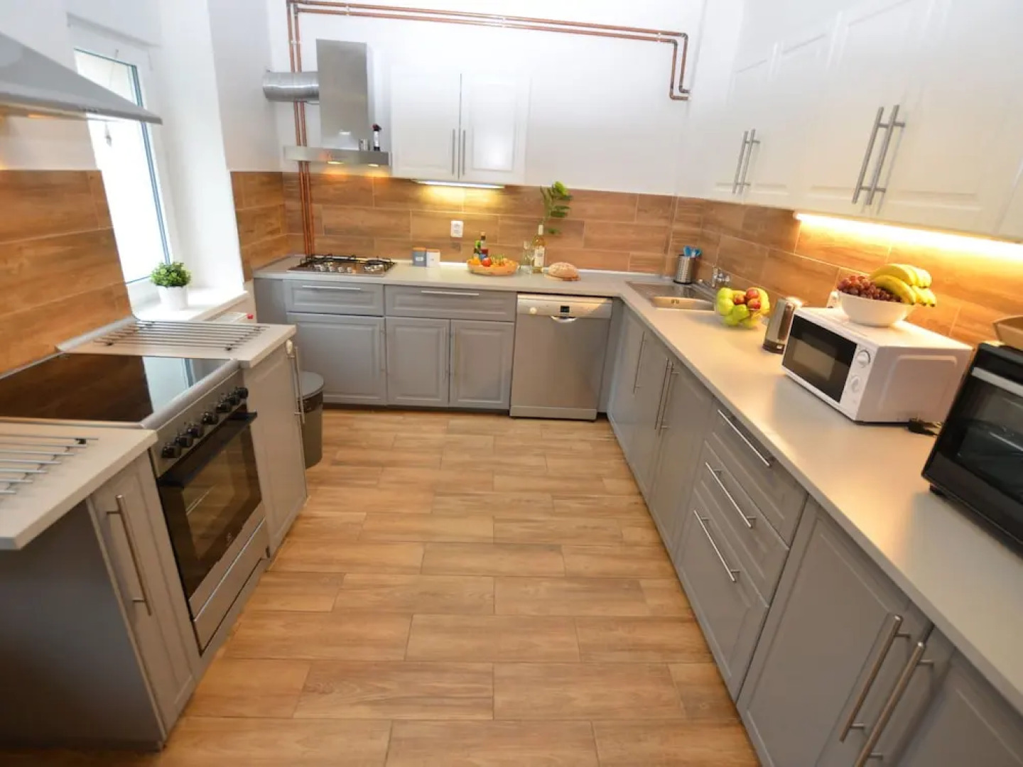 Spacious Cottage With 7 Bedrooms, 3 Bathrooms and Sauna in the Ore Mountains