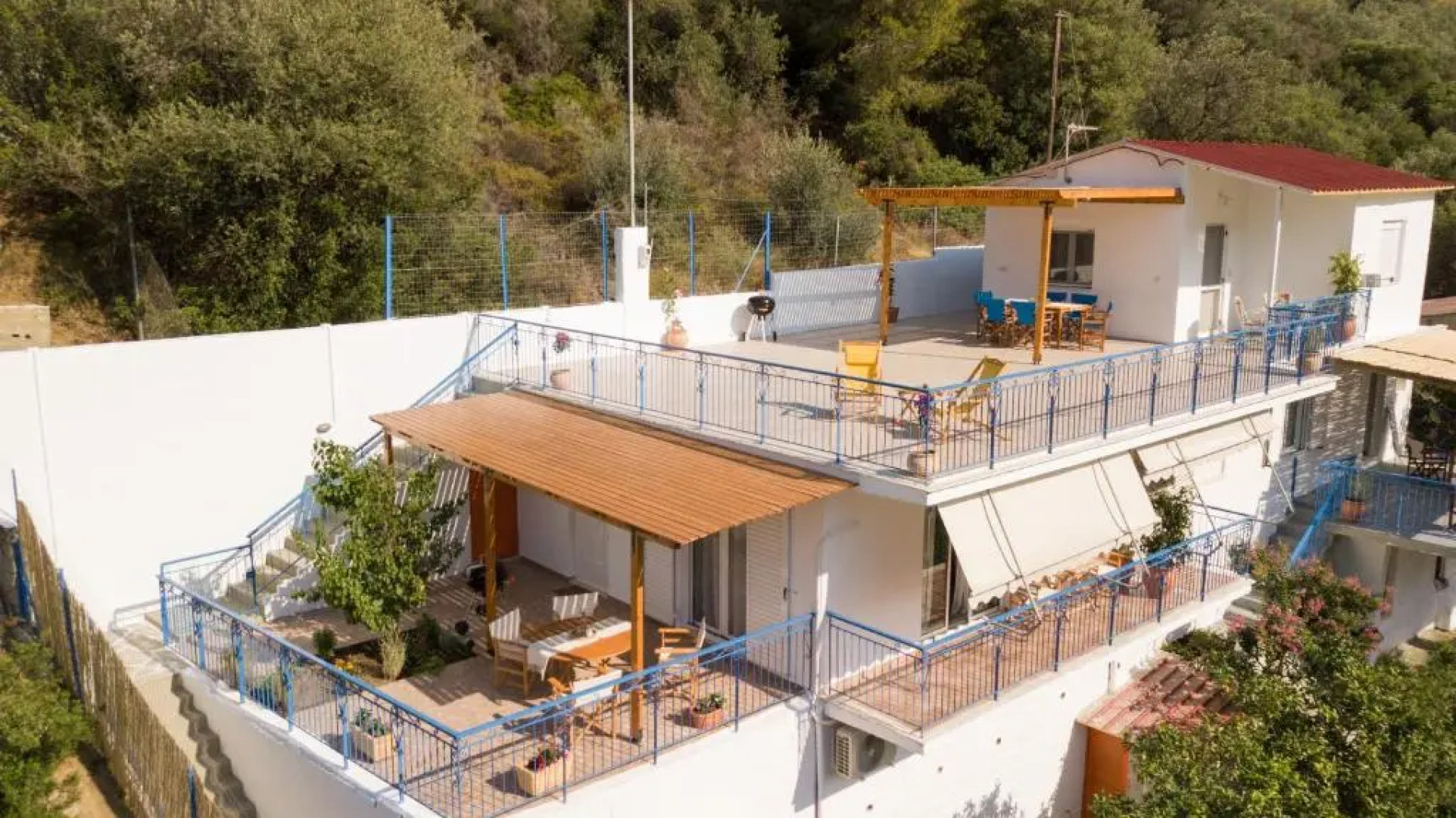 AZALEA - Modern studio with sea view