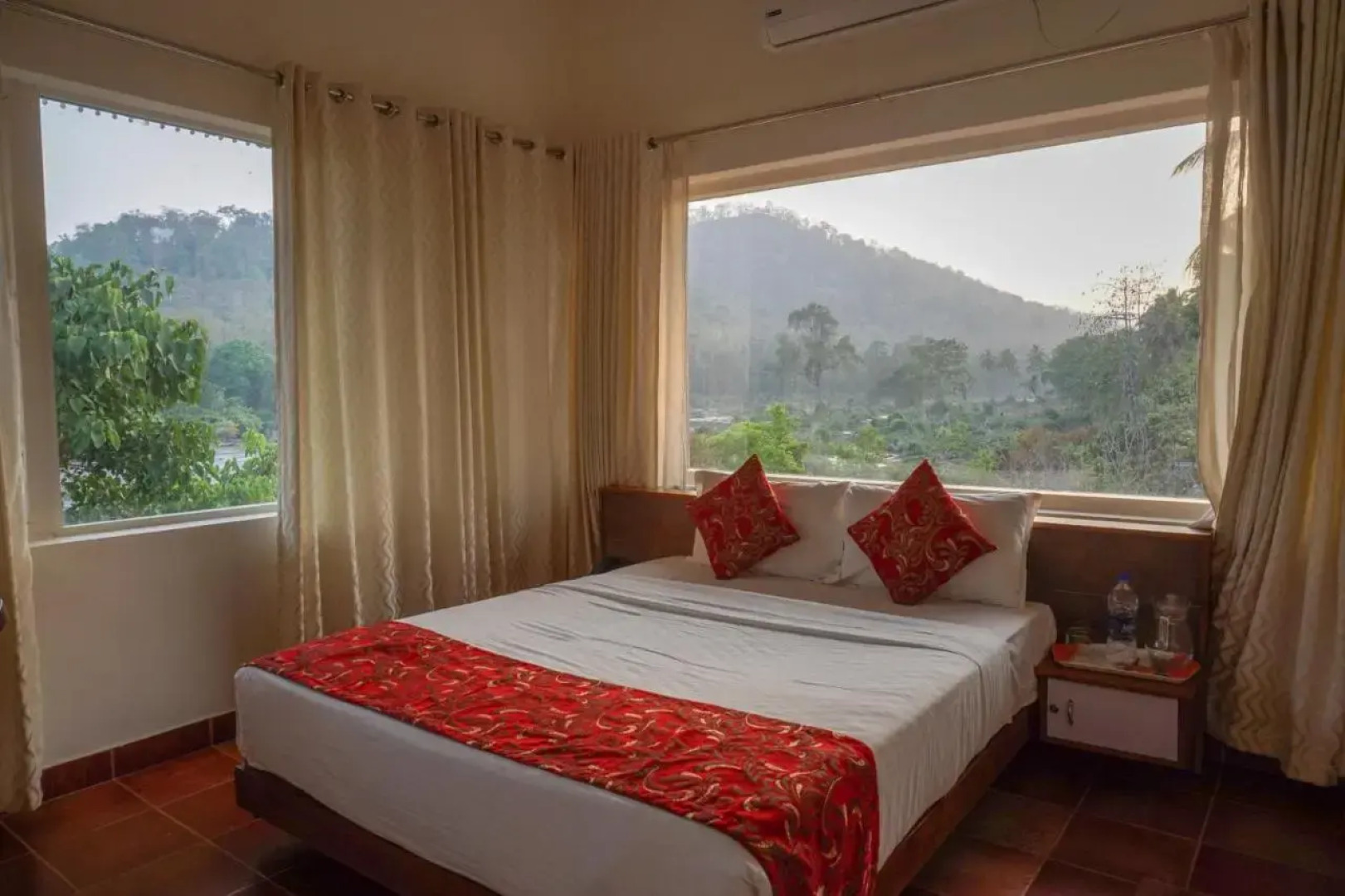 Willow Heights Athirapally