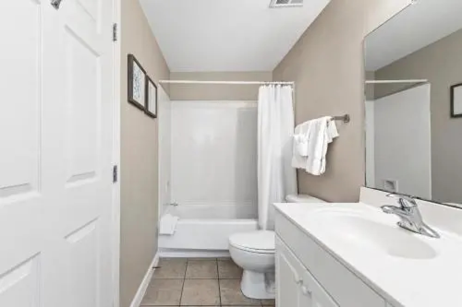 Windemere Beachfront Unit 1006