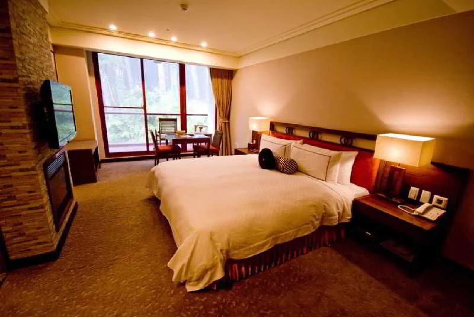 Alishan House - The Modern House