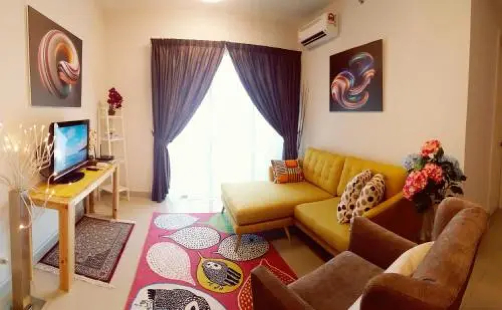 Skyview Univ360 Place Facing Mines Lake