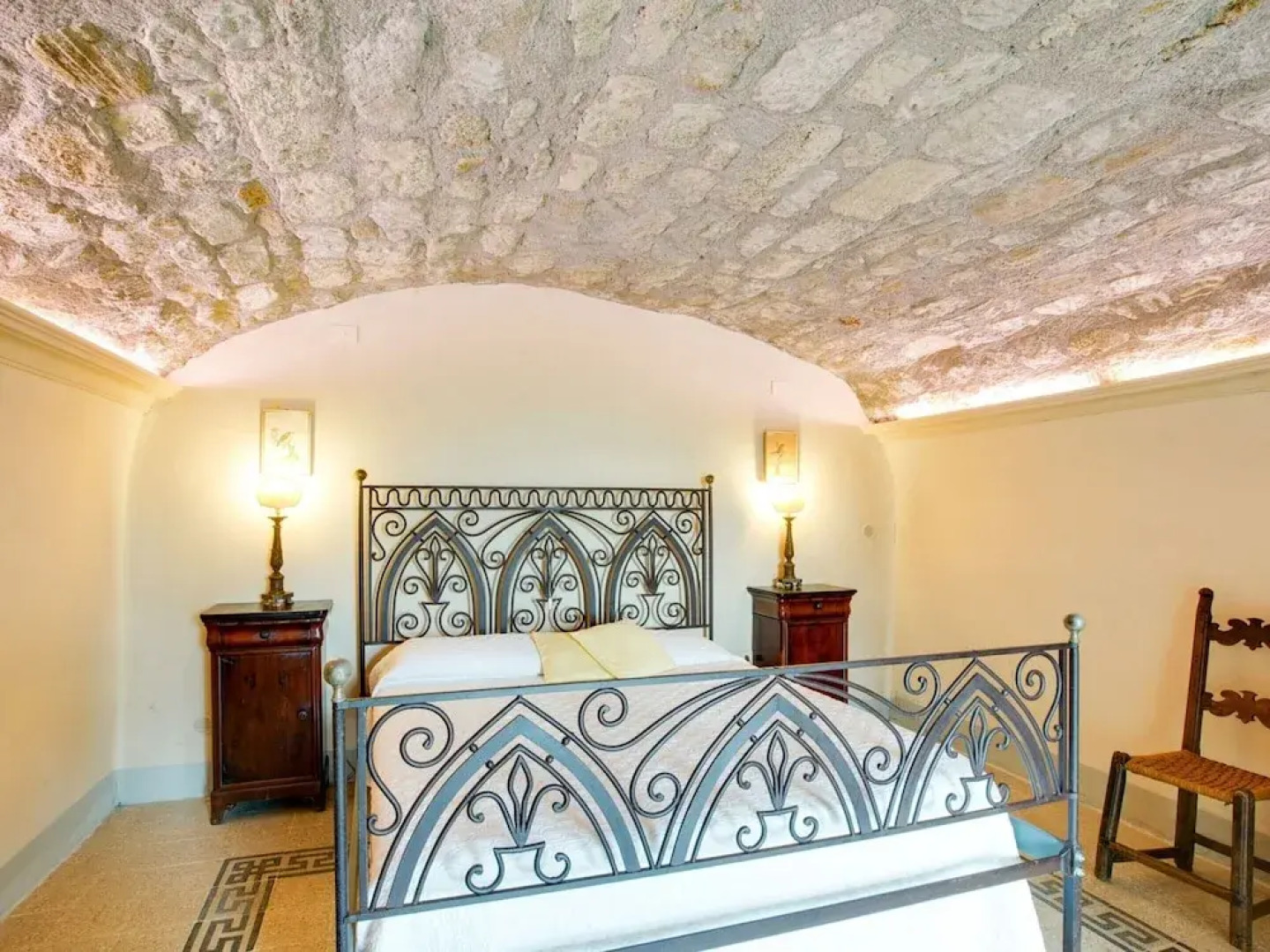 Spacious Villa in Sermugnano With Private Swimming Pool