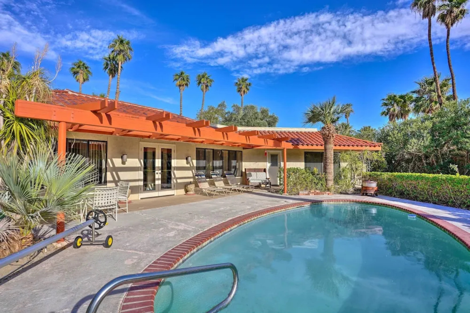 Borrego Springs Getaway w/ Private Pool & Views!