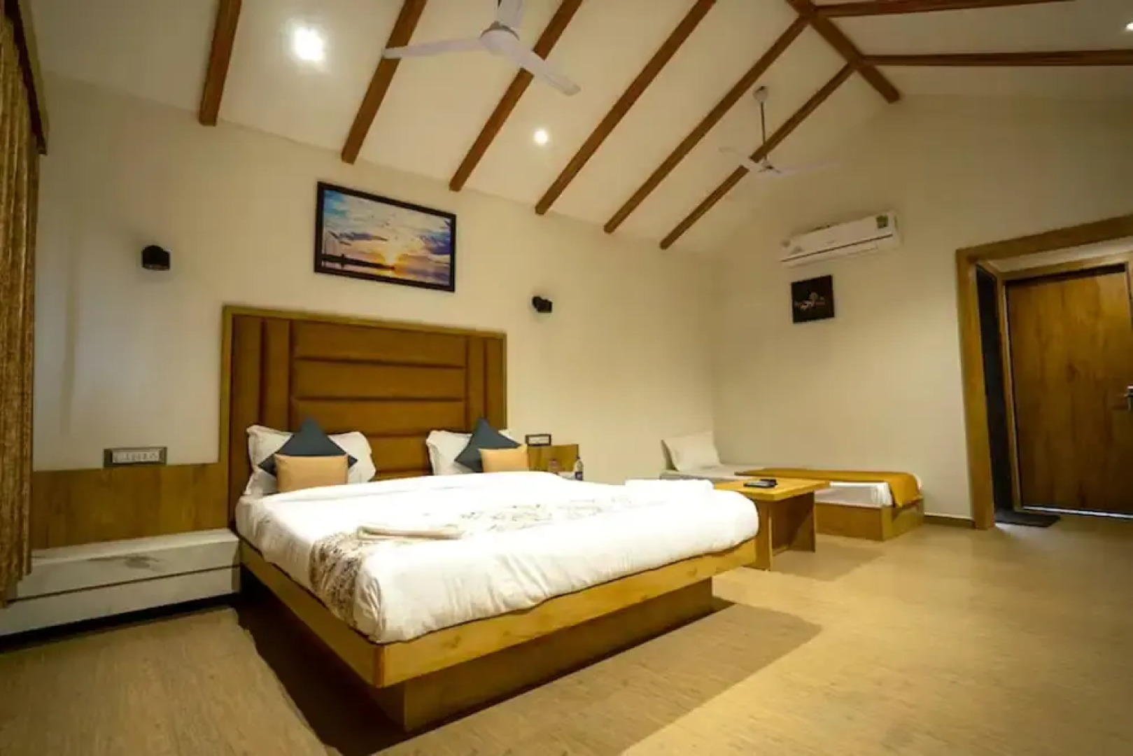 The Comfort Gir Resort