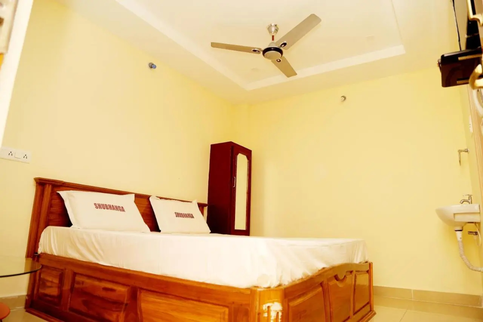 Hotel Shubhanga Residency