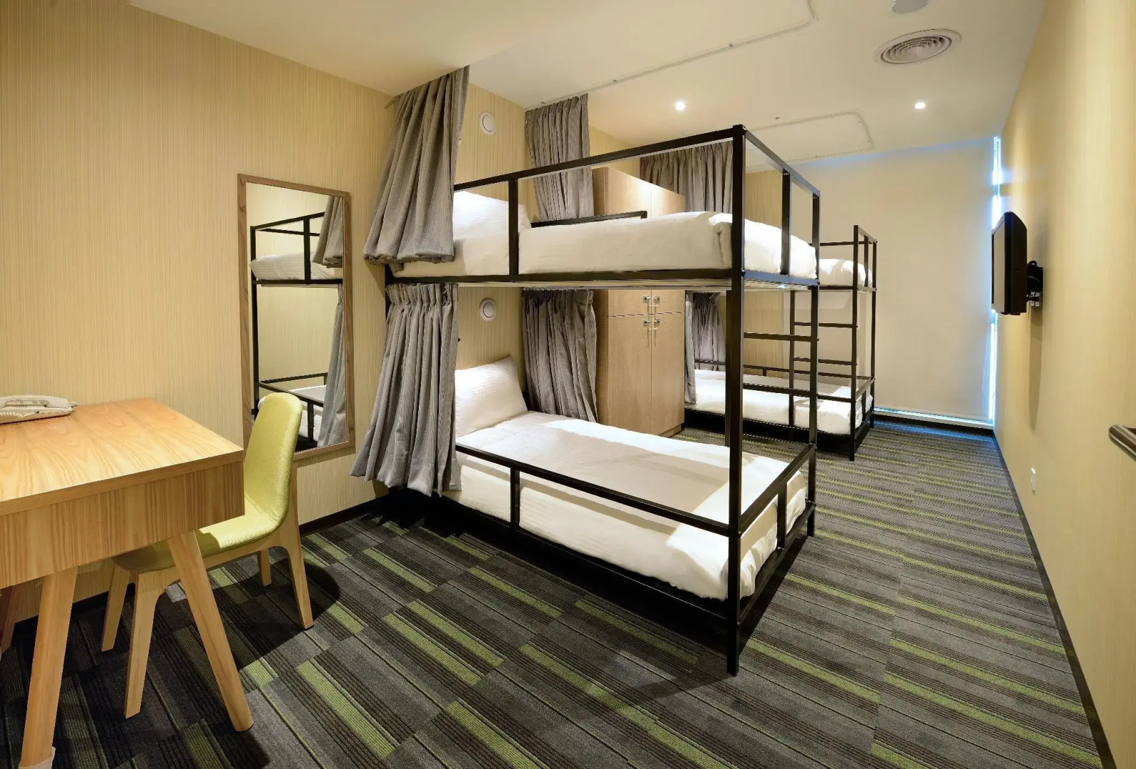 Park City Inn & Hostel - Yonghe Taipei