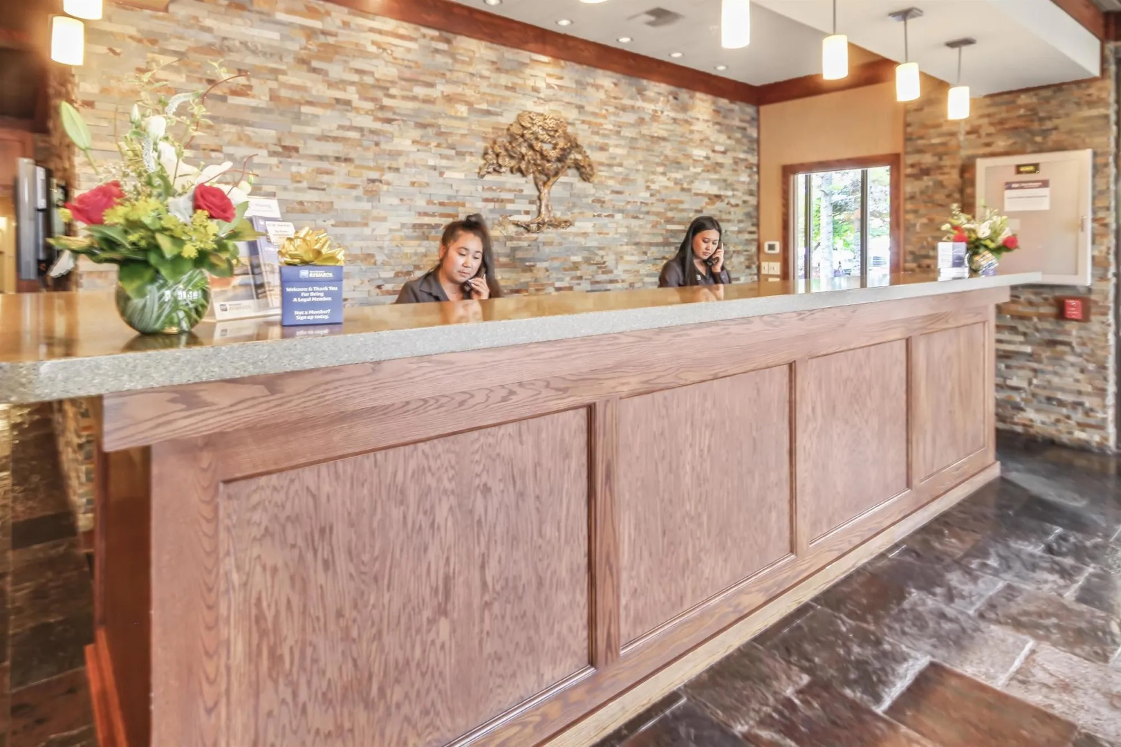 Best Western Plus GranTree Inn