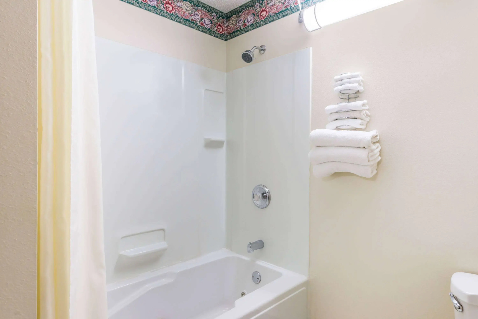 Super 8 by Wyndham Jerseyville