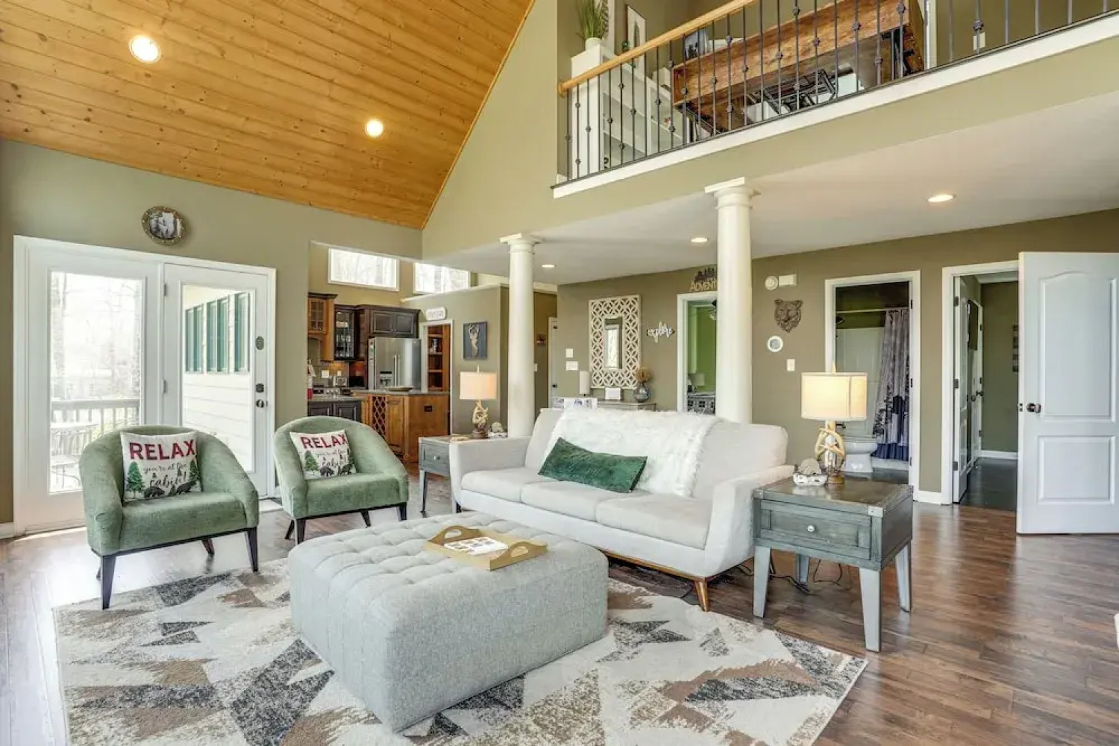 Stunning Wintergreen Resort Home: Ski & Golf!