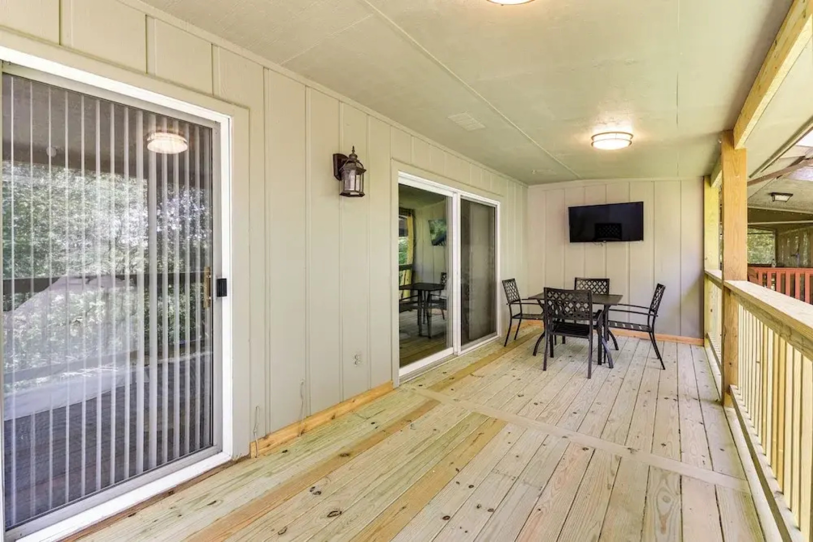 Serene Bella Vista Getaway Near Trails!