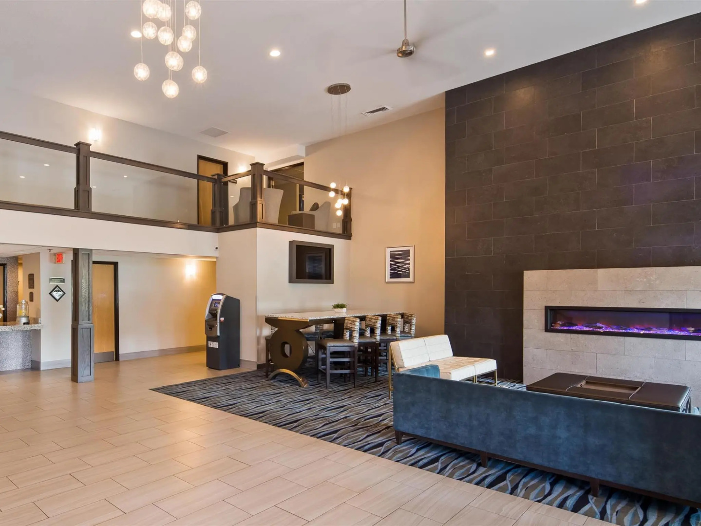 Best Western Plus Flint Airport Inn & Suites