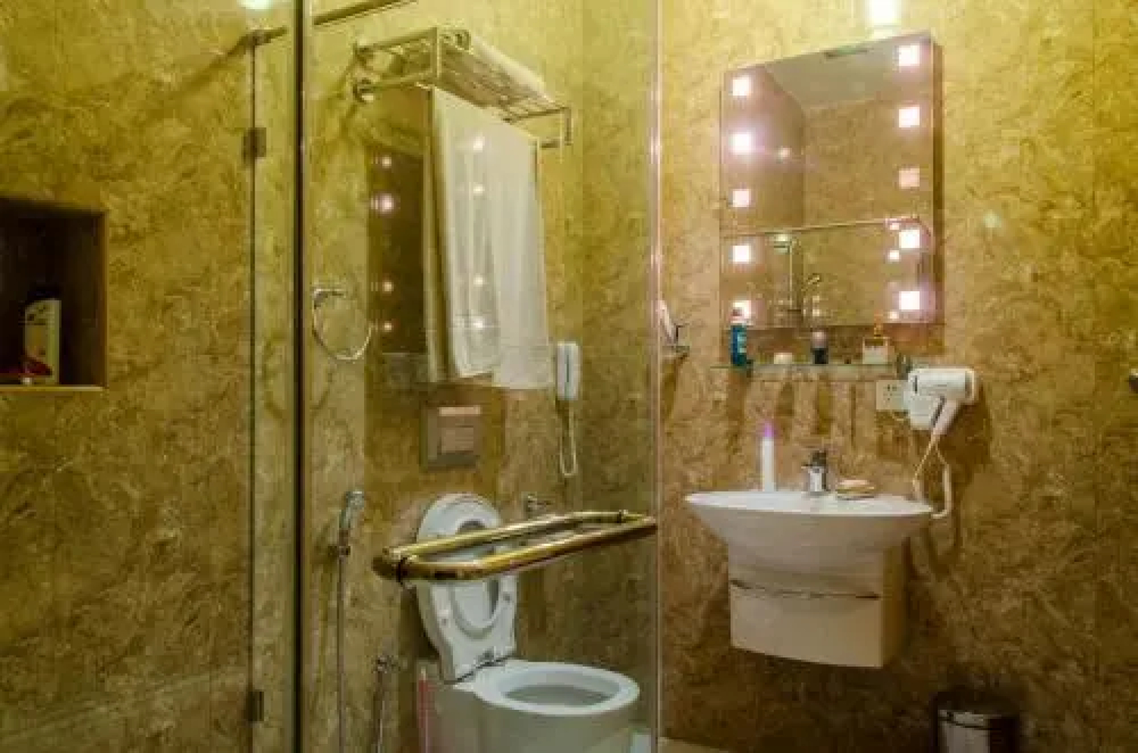 Kudahuvadhoo Retreat