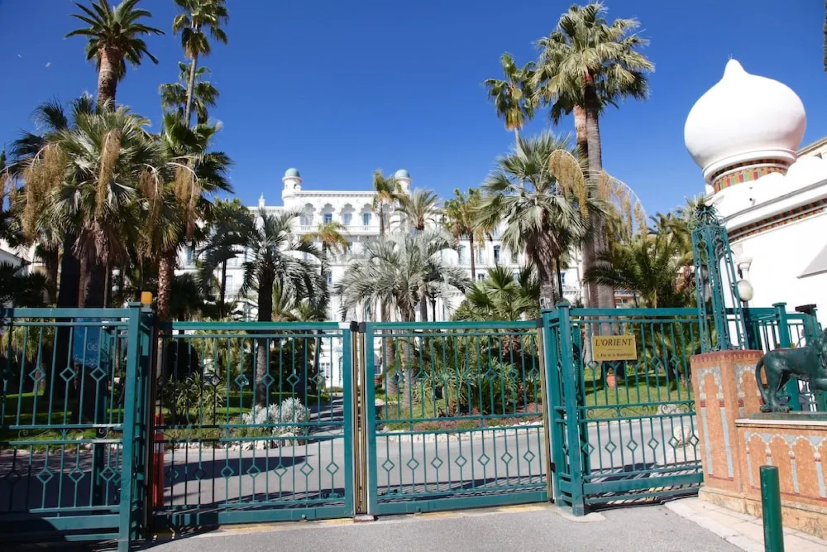 L'Orient Palace 1 Apartment