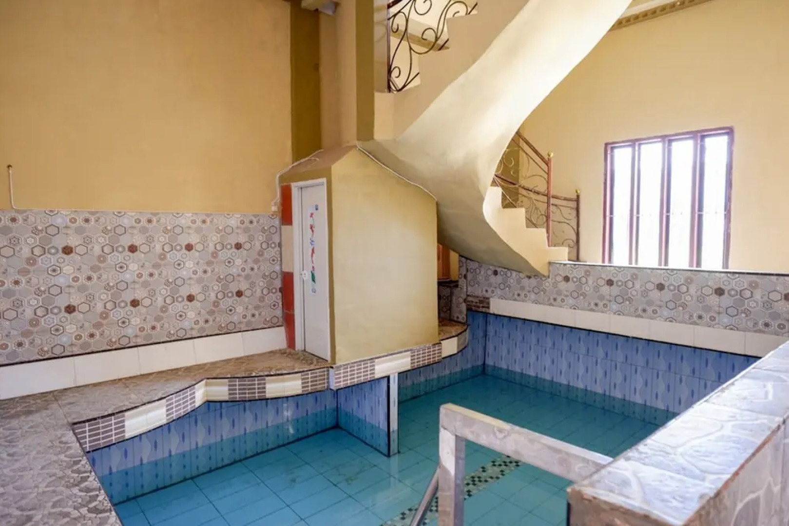 RedDoorz near Betoambari Airport Bau Bau