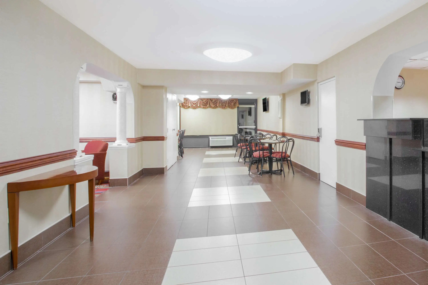 Ramada Hotel & Conference Center by Wyndham Edgewood