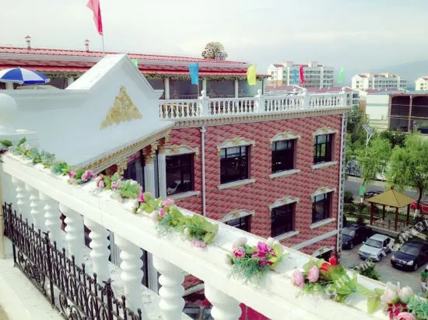 Yixinyuan Hotspring Hotel