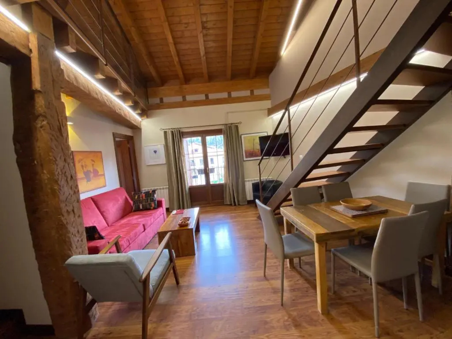 Apartamentos Turísticos Ezcaray