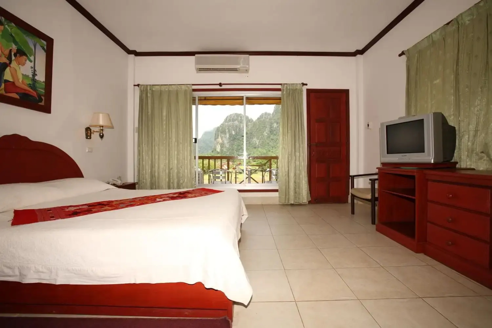 Vansana Vang Vieng