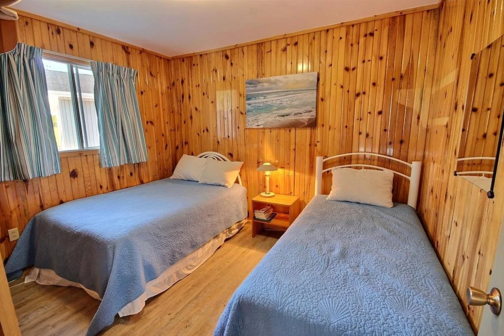 Cavendish Bosom Buddies Cottages and Suites