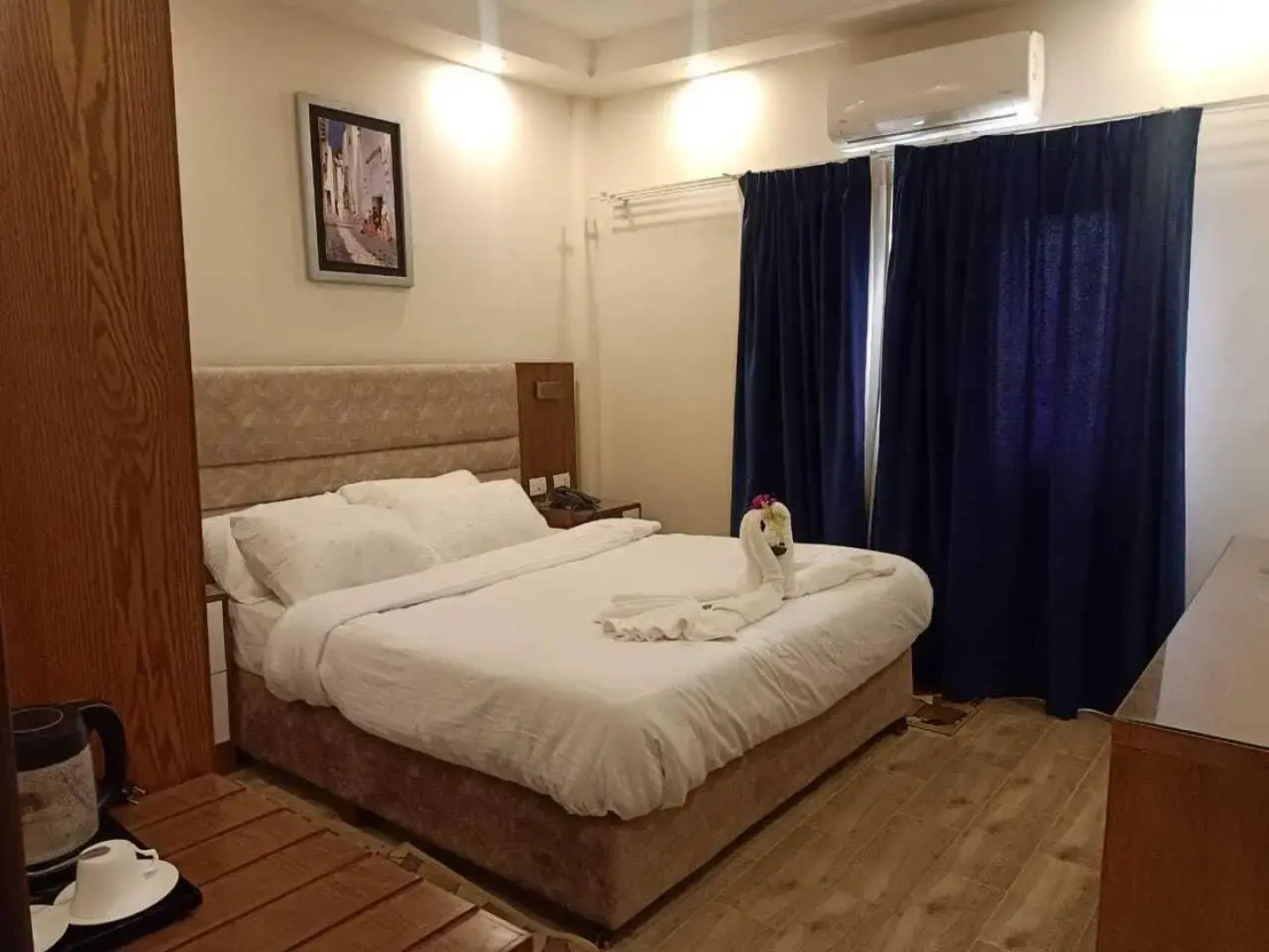 Jewel Al Nasr Hotel & Apartments