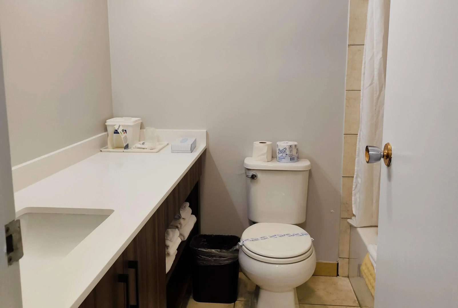 Coast Dawson Creek Hotel